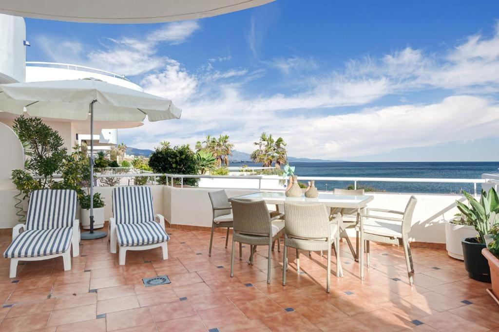 Frontline Beach Apartment - Sinfonia Del Mar إِستيبونا المظهر الخارجي الصورة